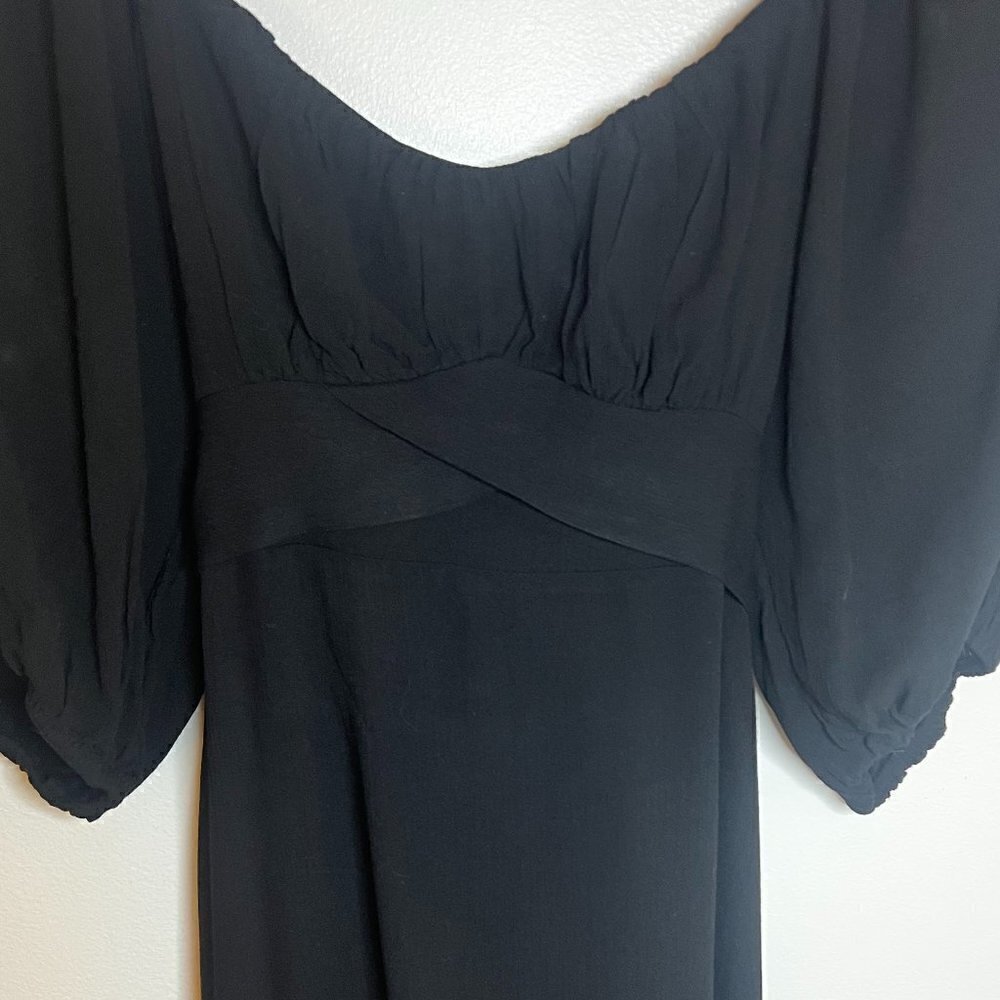 Francesca's Floral Embroidered Mini Dress Size M